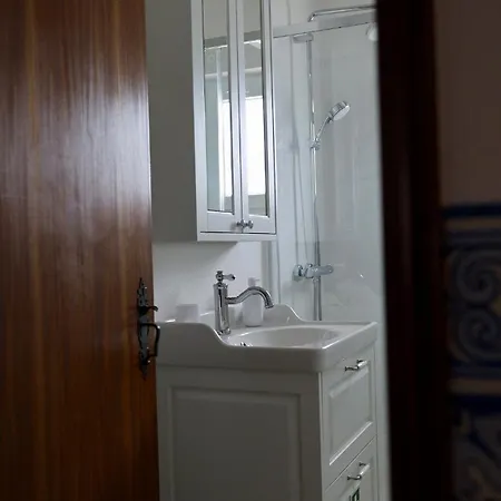 Brisa Do Mar T1 With Garden Access *